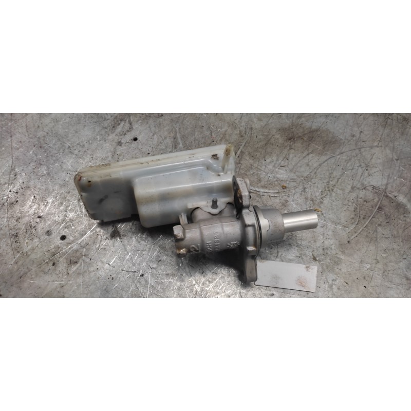 Recambio de bomba freno para renault kangoo profesional referencia OEM IAM 0204051558 - Rojo 3