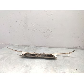 Recambio de rejilla delantera central para volkswagen polo berlina (6n1) básico referencia OEM IAM   
