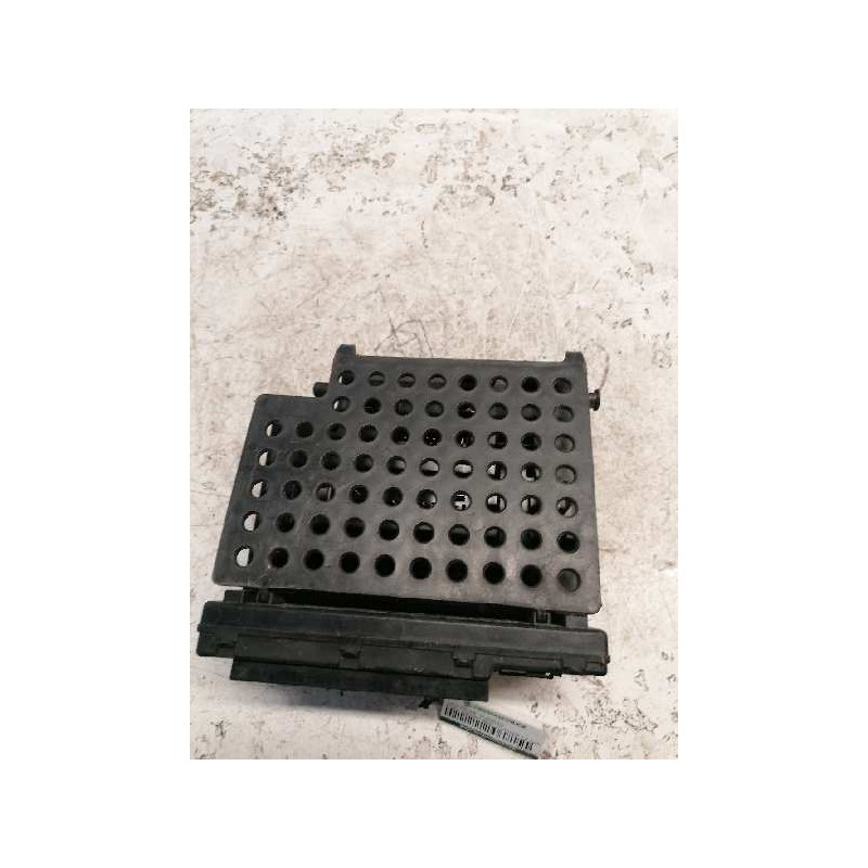 Recambio de caja reles / fusibles para ford escort berl./turnier 1.8 turbodiesel cat referencia OEM IAM 97AG14A073EB 3