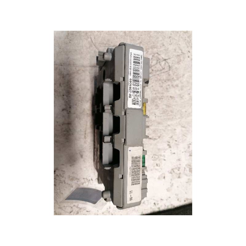 Recambio de caja reles / fusibles para bmw serie 3 berlina (e90) 2.0 16v diesel referencia OEM IAM 690660703 MS2005022490216680 2