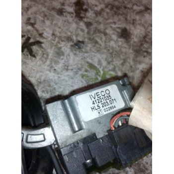 Recambio de mando intermitentes para iveco stralis (as) fsa t / fp lt 4x2 gran espacio referencia OEM IAM 41221035  
