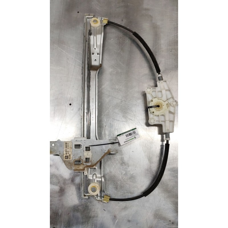 Recambio de elevalunas delantero derecho para citroën c4 berlina lx referencia OEM IAM 9657133580 - Blanco 2