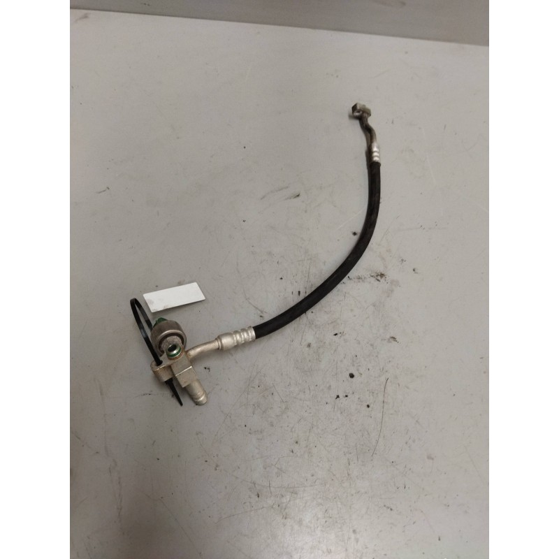 Recambio de tubos aire acondicionado para iveco daily combi referencia OEM IAM 504158577 - Blanco 2