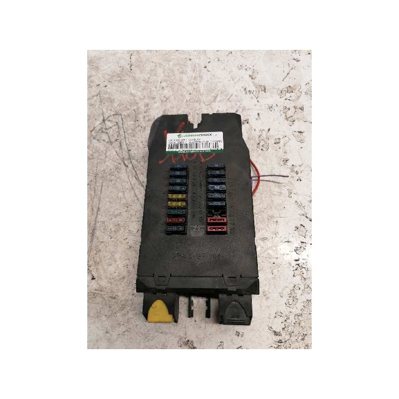 Recambio de caja reles / fusibles para mercedes-benz vito (w638) caja cerrada 2.3 turbodiesel referencia OEM IAM 0005400650 0850