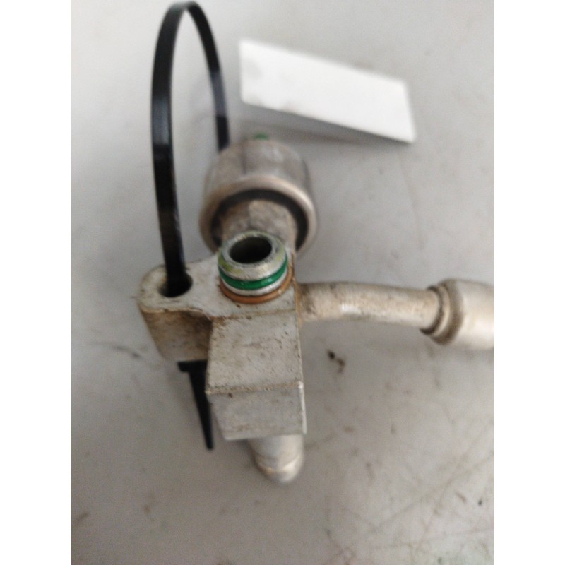 Recambio de tubos aire acondicionado para iveco daily combi referencia OEM IAM 504158577 - Blanco 3