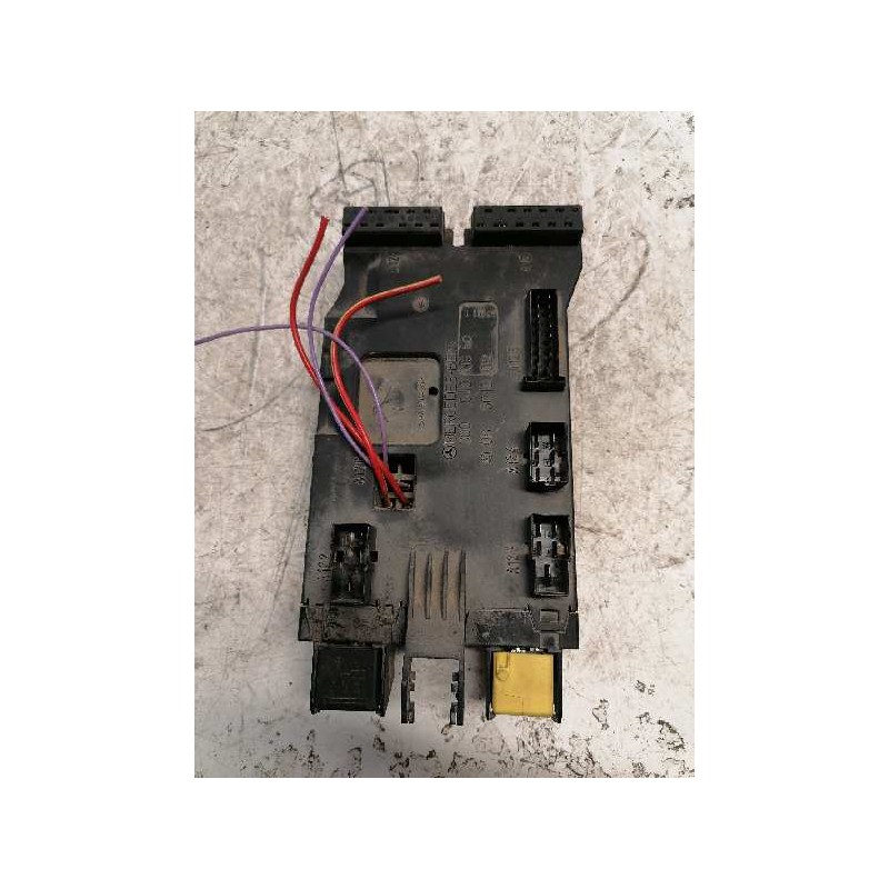 Recambio de caja reles / fusibles para mercedes-benz vito (w638) caja cerrada 2.3 turbodiesel referencia OEM IAM 0005400650 0850 2