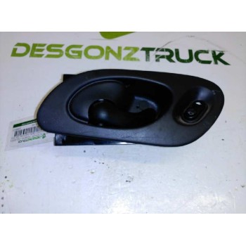 MANETA INTERIOR TRASERA IZQUIERDA 93BBF22601AE 