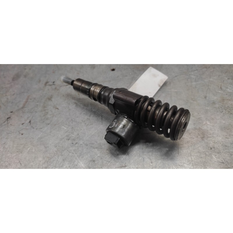 Recambio de inyector para audi a3 (8p) 2.0 tdi referencia OEM IAM 0414720404 2 PINS 2