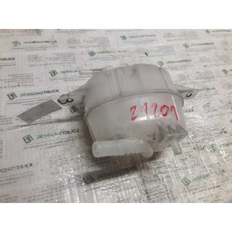 Recambio de deposito expansion para fiat fiorino adventure sx kasten referencia OEM IAM - Blanco 3
