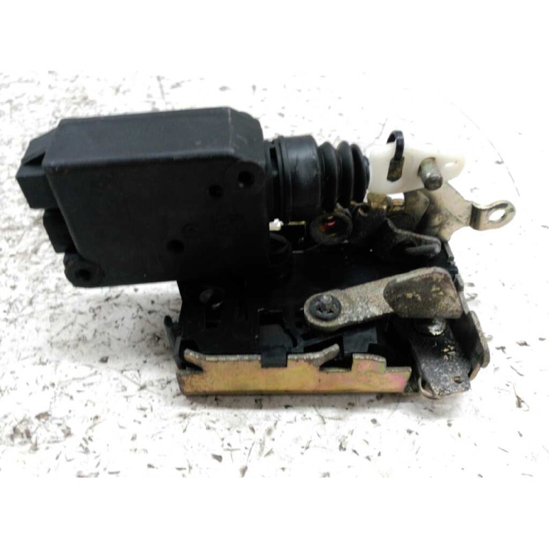 Recambio de cerradura puerta trasera izquierda para citroën zx 1.9 d armonia referencia OEM IAM   