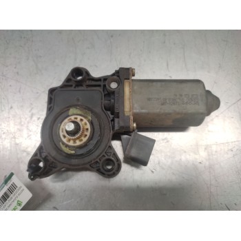 MOTOR ELEVALUNAS DELANTERO IZQUIERDO A2208204642 6 PINS