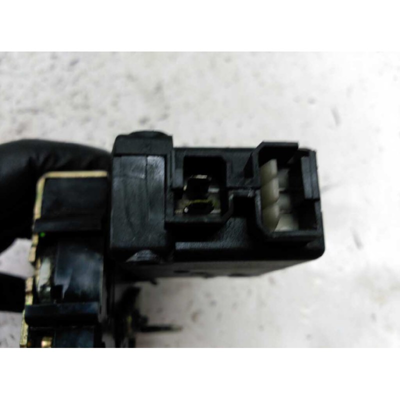 Recambio de cerradura puerta trasera izquierda para citroën zx 1.9 d armonia referencia OEM IAM - Blanco 4