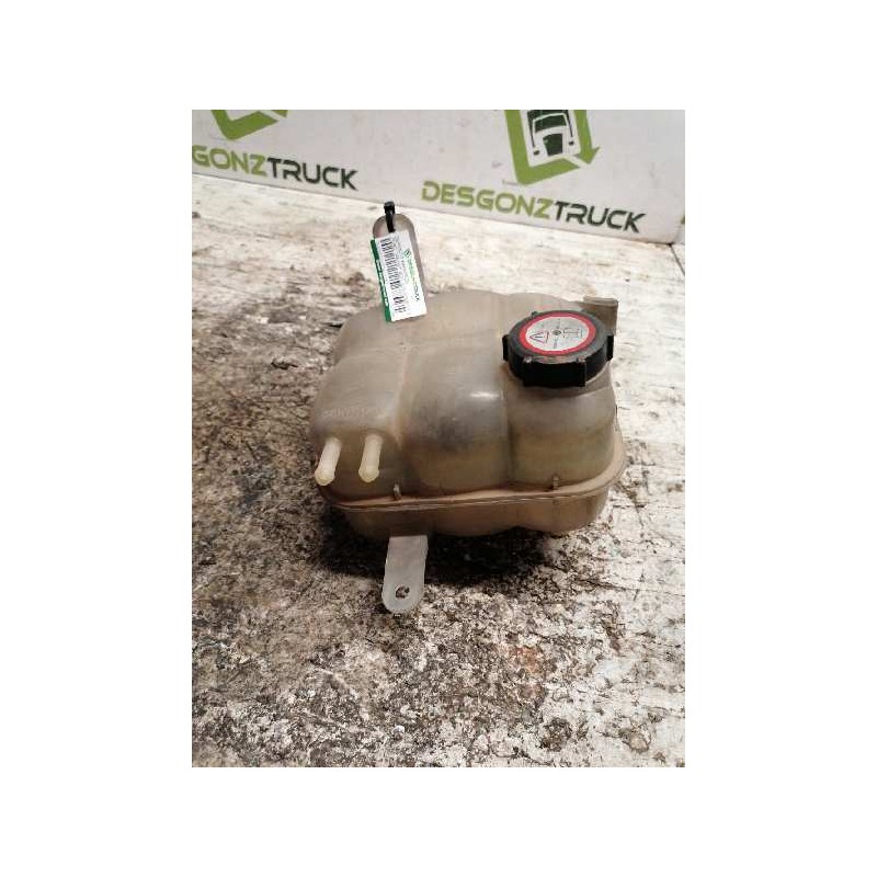 Recambio de deposito expansion para ford transit mod. 2000 combi ft 300 2.0 corto referencia OEM IAM YC158A080AE - Blanco