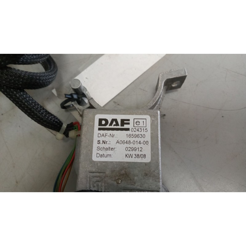 Recambio de mando intarder para daf serie xf105.460 12.9 diesel referencia OEM IAM 1659630 - Blanco 3