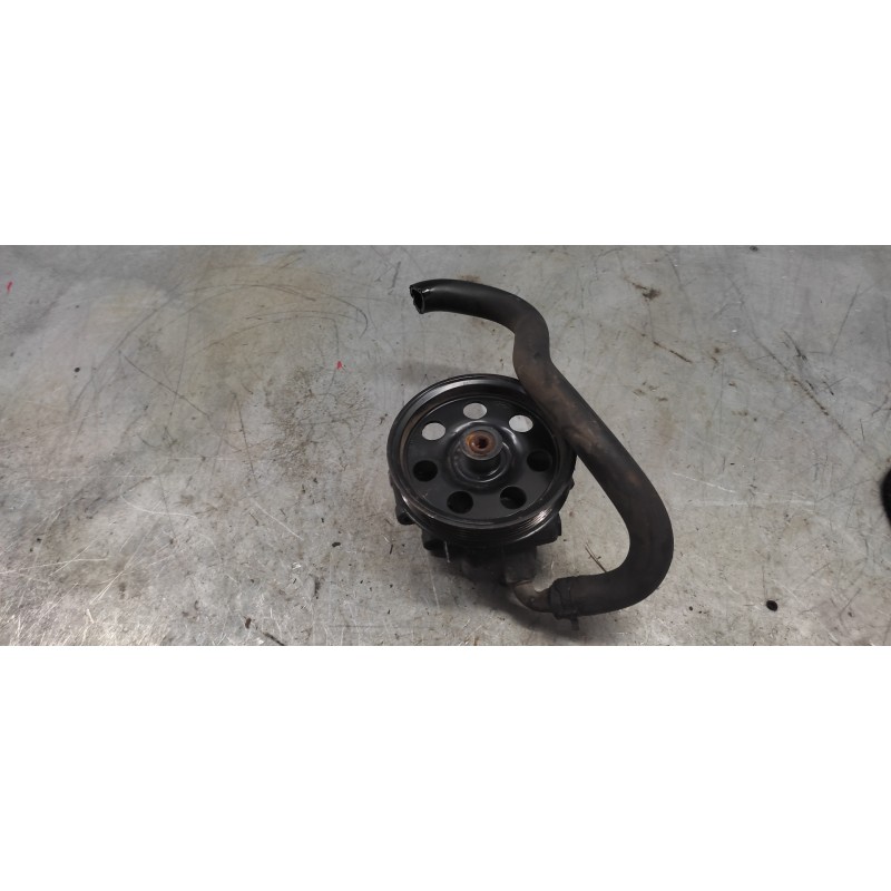Recambio de bomba direccion para ford focus berlina (cak) ghia referencia OEM IAM   