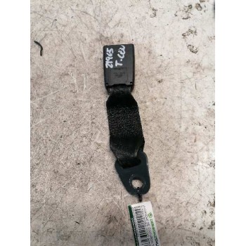 ENGANCHE DE CINTURON TRASERO CENTRAL 88842AX311 