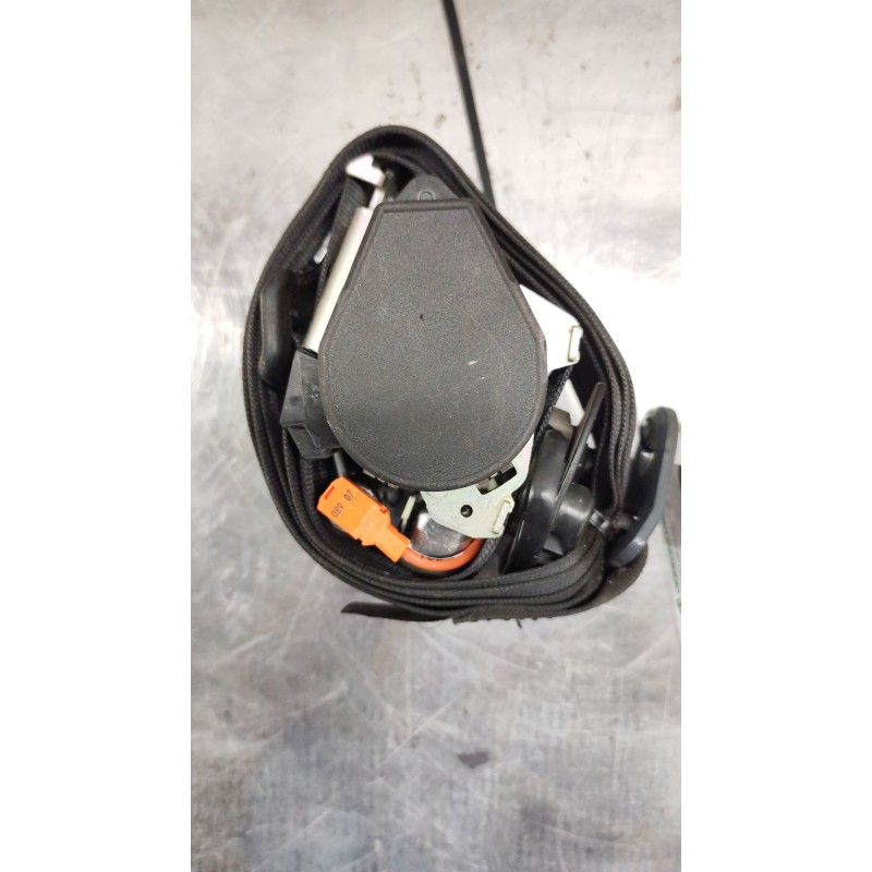 Recambio de cinturon seguridad delantero izquierdo para citroën c4 berlina lx referencia OEM IAM   