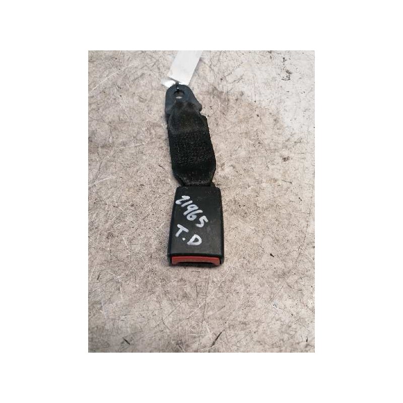 Recambio de enganche de cinturon trasero derecho para nissan micra (k12e) acenta referencia OEM IAM 88852AX311 2