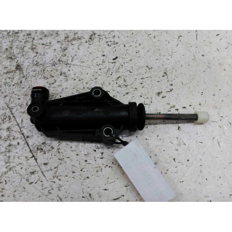 Recambio de bombin embrague para fiat punto berlina (188) 1.2 8v referencia OEM IAM 3