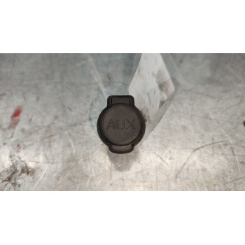 Recambio de entrada aux para peugeot partner tepee 1.6 bluehdi 100 referencia OEM IAM 9664795277  