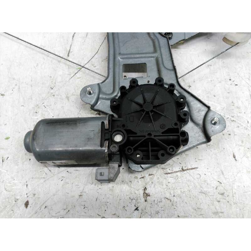 Recambio de elevalunas trasero derecho para citroën xsara berlina 1.9 td sx referencia OEM IAM 922447 2