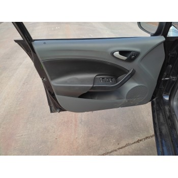 seat ibiza (6j5) del año 2009