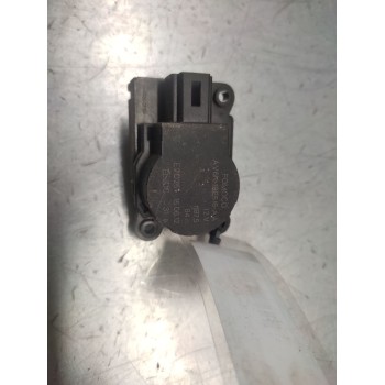 MOTOR APERTURA TRAMPILLAS CLIMATIZADOR AV6N19E616AA 6 PINS