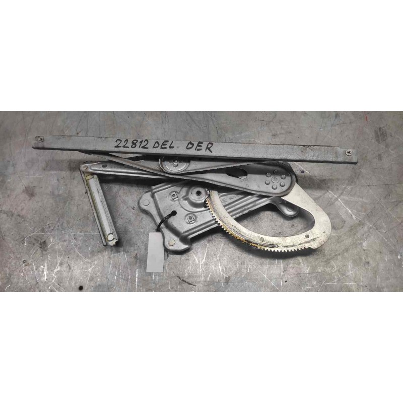 Recambio de elevalunas delantero derecho para renault megane iii berlina 5 p dynamique referencia OEM IAM - Negro 2
