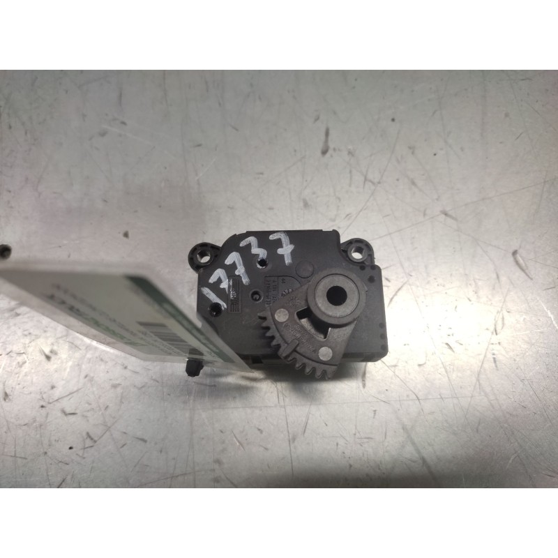 Recambio de motor apertura trampillas climatizador para ford focus lim. (cb8) titanium referencia OEM IAM AV6N19E616AA  6 PINS 3