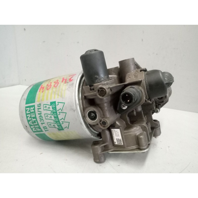 Recambio de valvula aire para iveco stralis (as) 11.1 diesel referencia OEM IAM K040604N00 VALVULA SECADORA LA8606 - Blanco 5