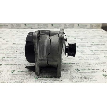 Recambio de alternador para volkswagen polo berlina (6n1) air referencia OEM IAM 0123320007 028903025Q BOSCH