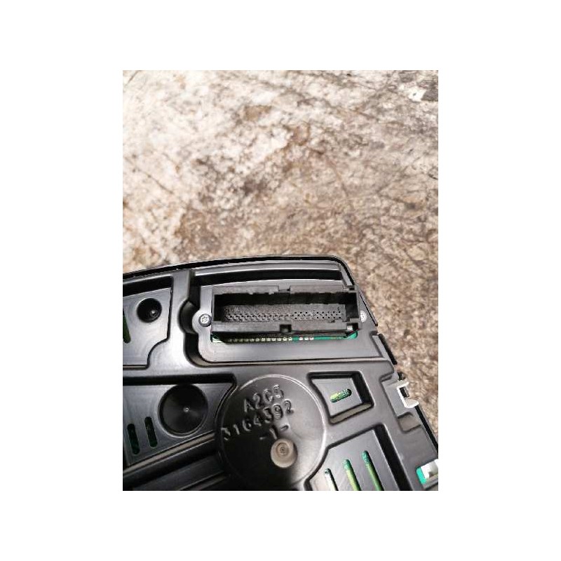 Recambio de cuadro instrumentos para opel zafira b cosmo referencia OEM IAM 13225988 4