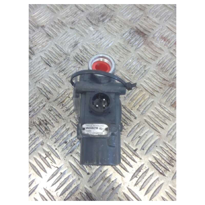 Recambio de valvula aire para iveco stralis (as) fsa t / fp lt 4x2 gran espacio referencia OEM IAM 4721950550  ELECTRO VALVULA A - Blanco