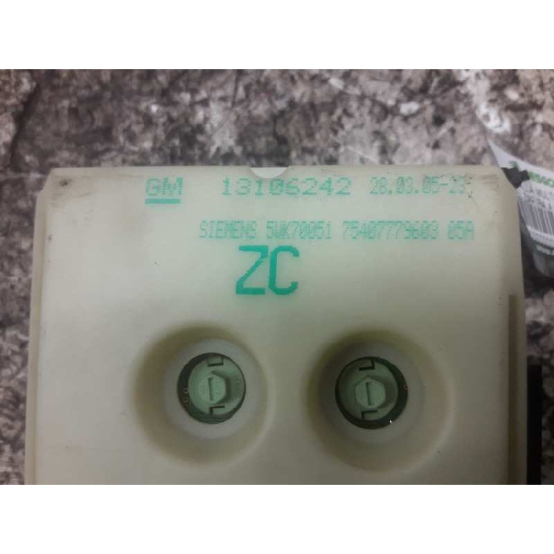 Recambio de pantalla multifuncion para opel zafira a elegance referencia OEM IAM 13106242 7540777960305A 5WK70051 - Gris 3