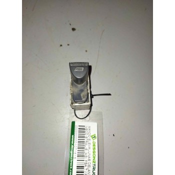 MANDO ELEVALUNAS DELANTERO IZQUIERDO 