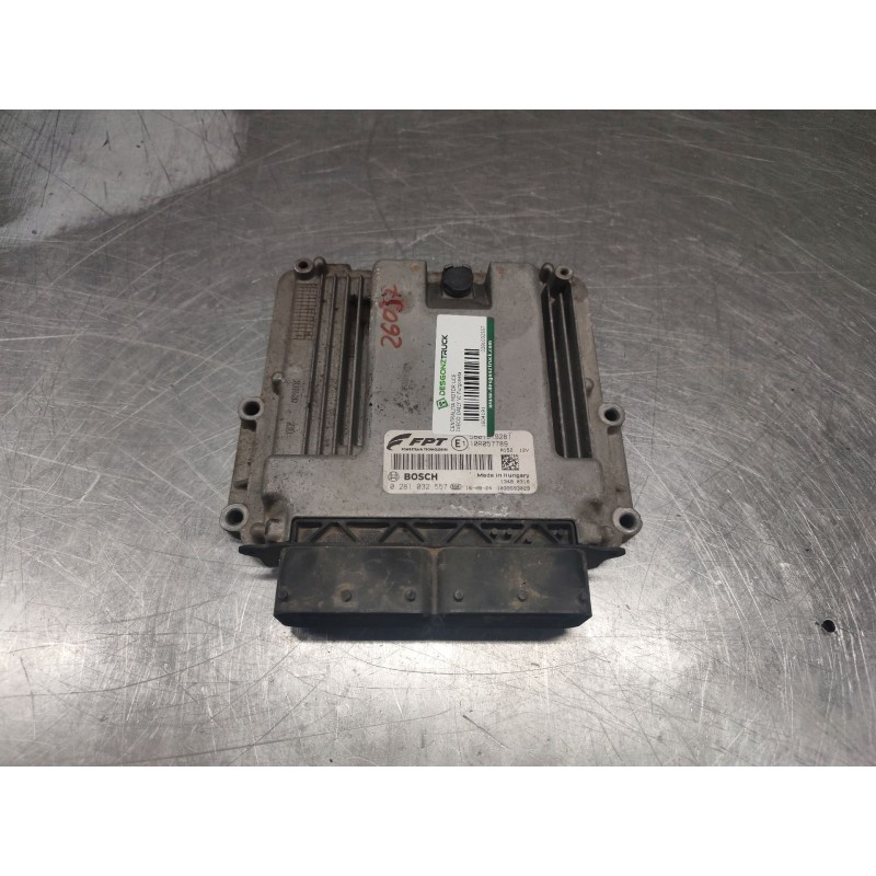 Recambio de centralita motor uce para iveco daily vi furgoneta 33s12, 35s12, 35c12 referencia OEM IAM 0281032557  