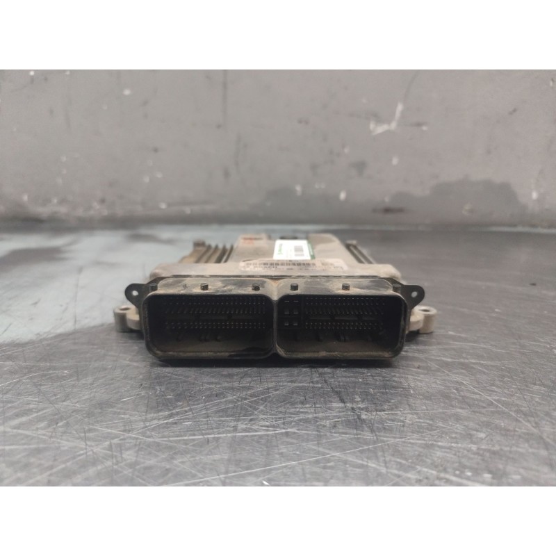 Recambio de centralita motor uce para iveco daily vi furgoneta 33s12, 35s12, 35c12 referencia OEM IAM 0281032557 - Blanco 2