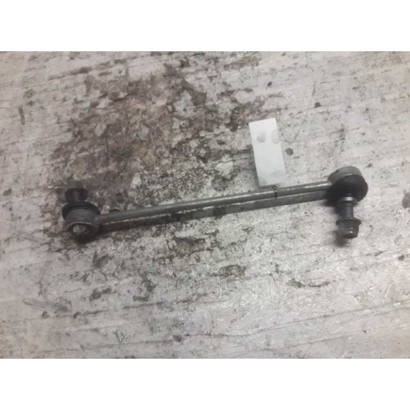 Recambio de bieleta barra estabilizadora delantera para ford transit combi '06 ft 350 largo referencia OEM IAM - Blanco 2
