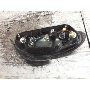 Recambio de piloto trasero derecho para hyundai lantra berlina (rd) 1.6 gls referencia OEM IAM  6 PINS 