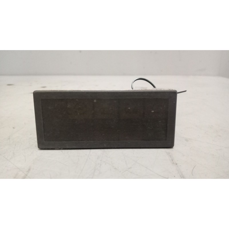 Recambio de cuadro instrumentos para iveco eurotech (mp) fg  (190 e 34) tráfico urbano referencia OEM IAM 500367496  