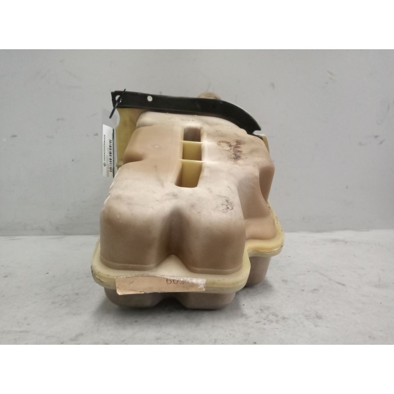 Recambio de deposito expansion para scania serie p/g/r (l-clase) 12.7 diesel referencia OEM IAM 2401669 - Blanco 2