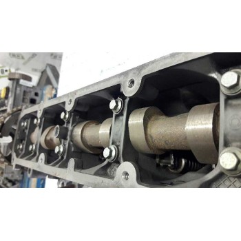 Recambio de culata para peugeot 307 (s1) xr referencia OEM IAM 9630377610  