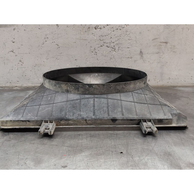 Recambio de envolvente radiador para ssangyong rexton rx 270 full referencia OEM IAM - Negro 3
