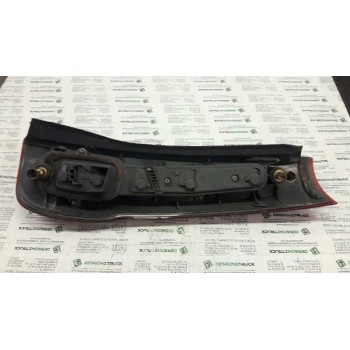Recambio de piloto trasero izquierdo para fiat punto berl. (176) 60 star referencia OEM IAM 7730723  
