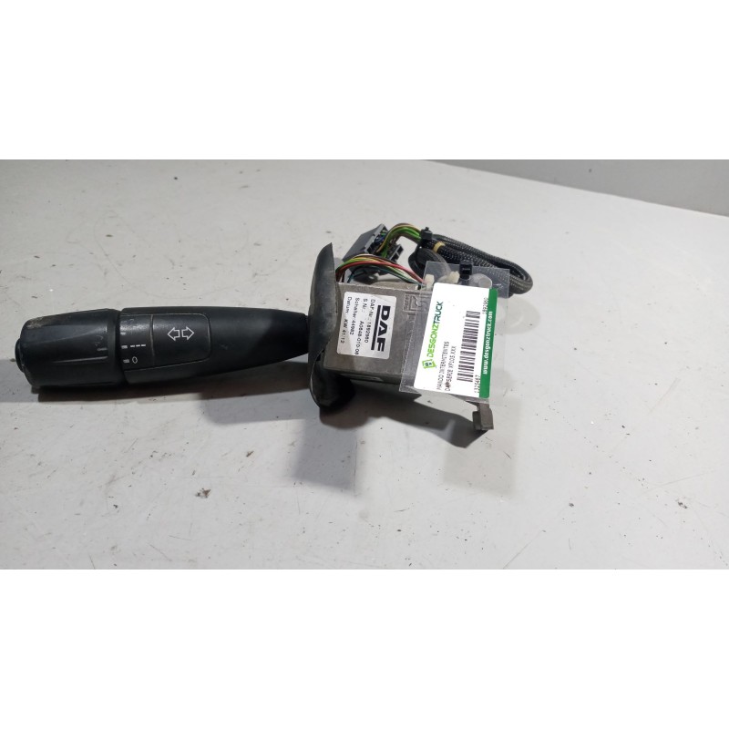 Recambio de mando intermitentes para daf serie xf105.xxx 12.9 diesel referencia OEM IAM 1892960  