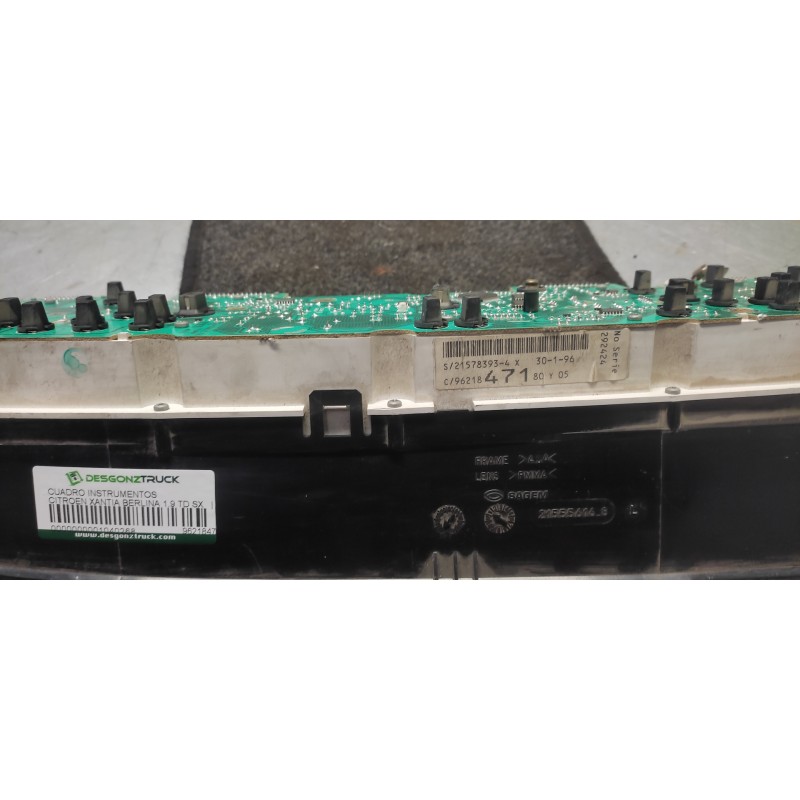 Recambio de cuadro instrumentos para citroën xantia berlina 1.9 td sx referencia OEM IAM 9621847180 2