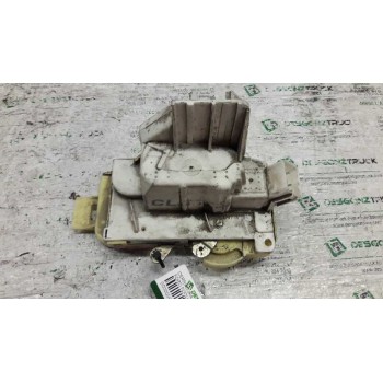 Recambio de cerradura puerta trasera derecha para ford focus berlina (cak) ghia referencia OEM IAM XS41A26412CF  