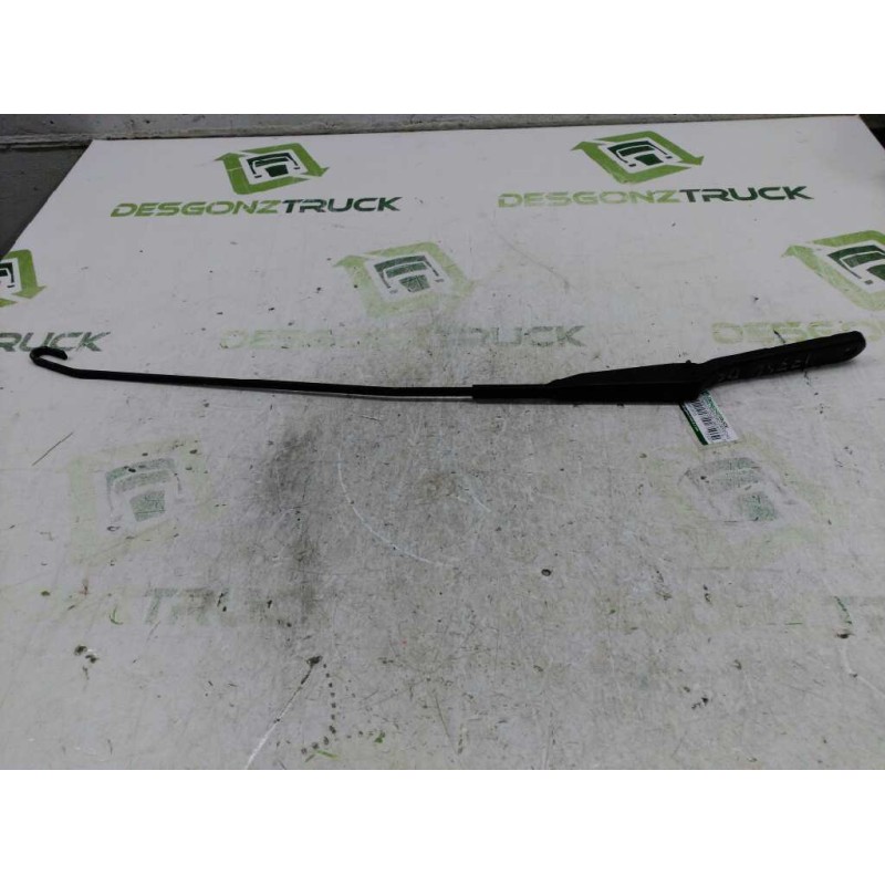 Recambio de brazo limpia delantero derecho para renault trafic combi (ab 4.01) 6 - plazas (l2h1) acristalado parcial 2,9t combi - Blanco