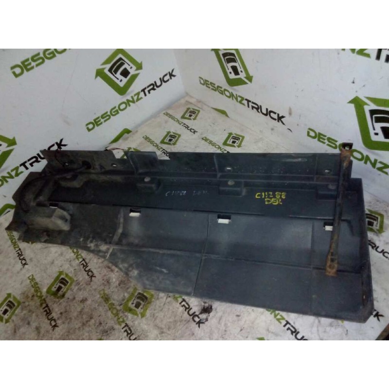 Recambio de moldura trasera cabina para daf serie 95 xf .480 fsafe (tipo .480) larga distancia referencia OEM IAM 1291171  PARTE 2