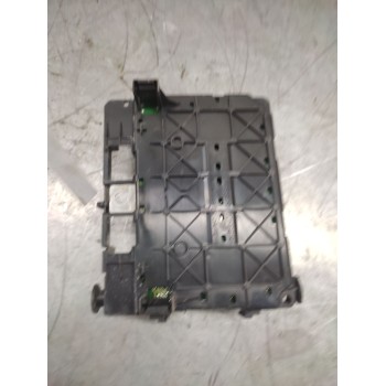 Recambio de caja reles / fusibles para citroën c3 1.4 magic referencia OEM IAM 9643498880  BSM